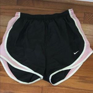 Nike tempo running shorts